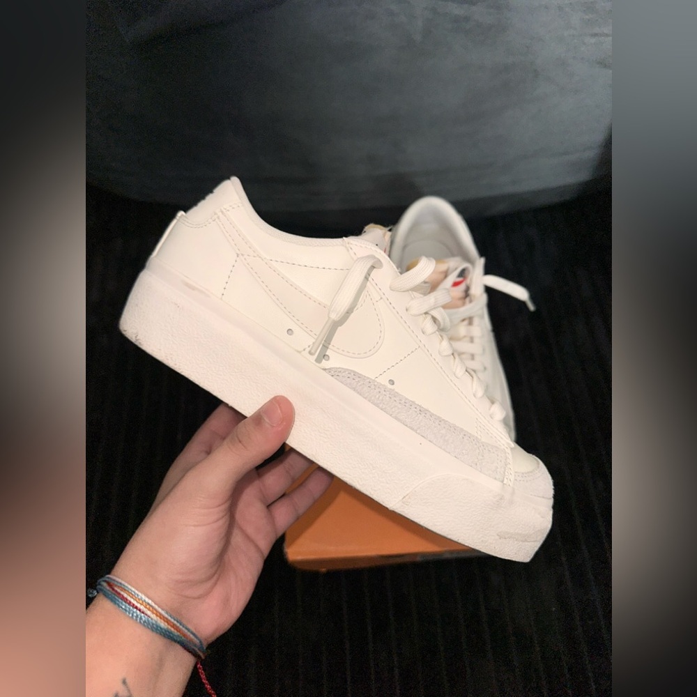 Nike Blazer Low Platform (women)